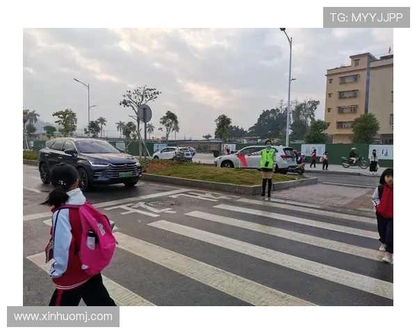 对话王强:回顾我的足球生涯与成长历程的点滴故事 对话王强:回顾我的足球生涯与成长历程的点滴故事