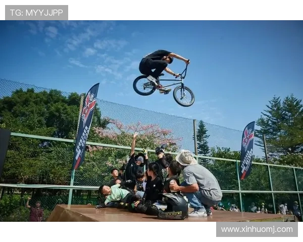 成都极限运动队如何通过控制革新提升竞技水平与团队协作能力